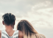 六爻卦断配偶伴侣容貌长相