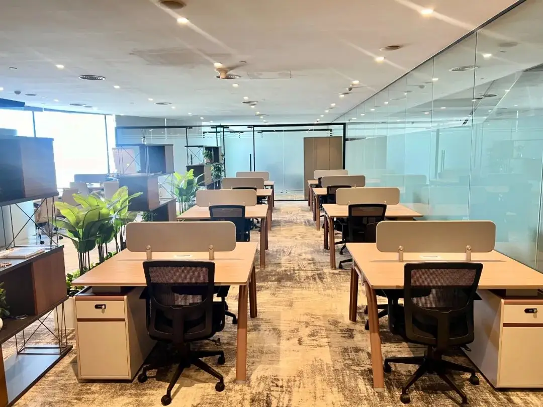 与时俱进的智慧：现代办公室风水新解与灵活运用