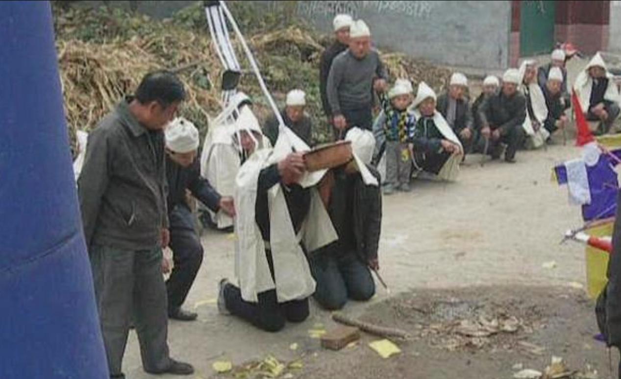 出殡摔盆不碎是什么情况？该怎么办？