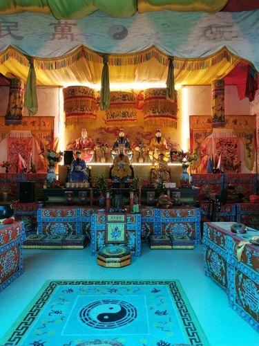 现代社会的出马仙：网络时代的传承